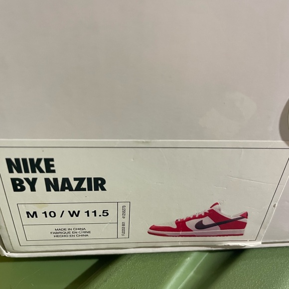Nike by you Dunk Low Chicago Red ,White,Blk
As New with OG box - Picture 6 of 6